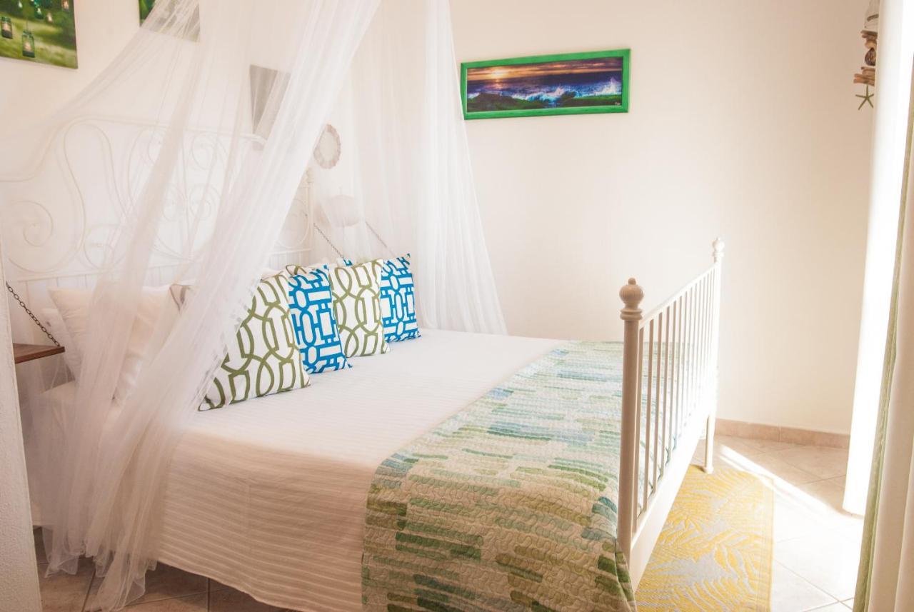 Casa Danilo Apartment San Teodoro  Ngoại thất bức ảnh