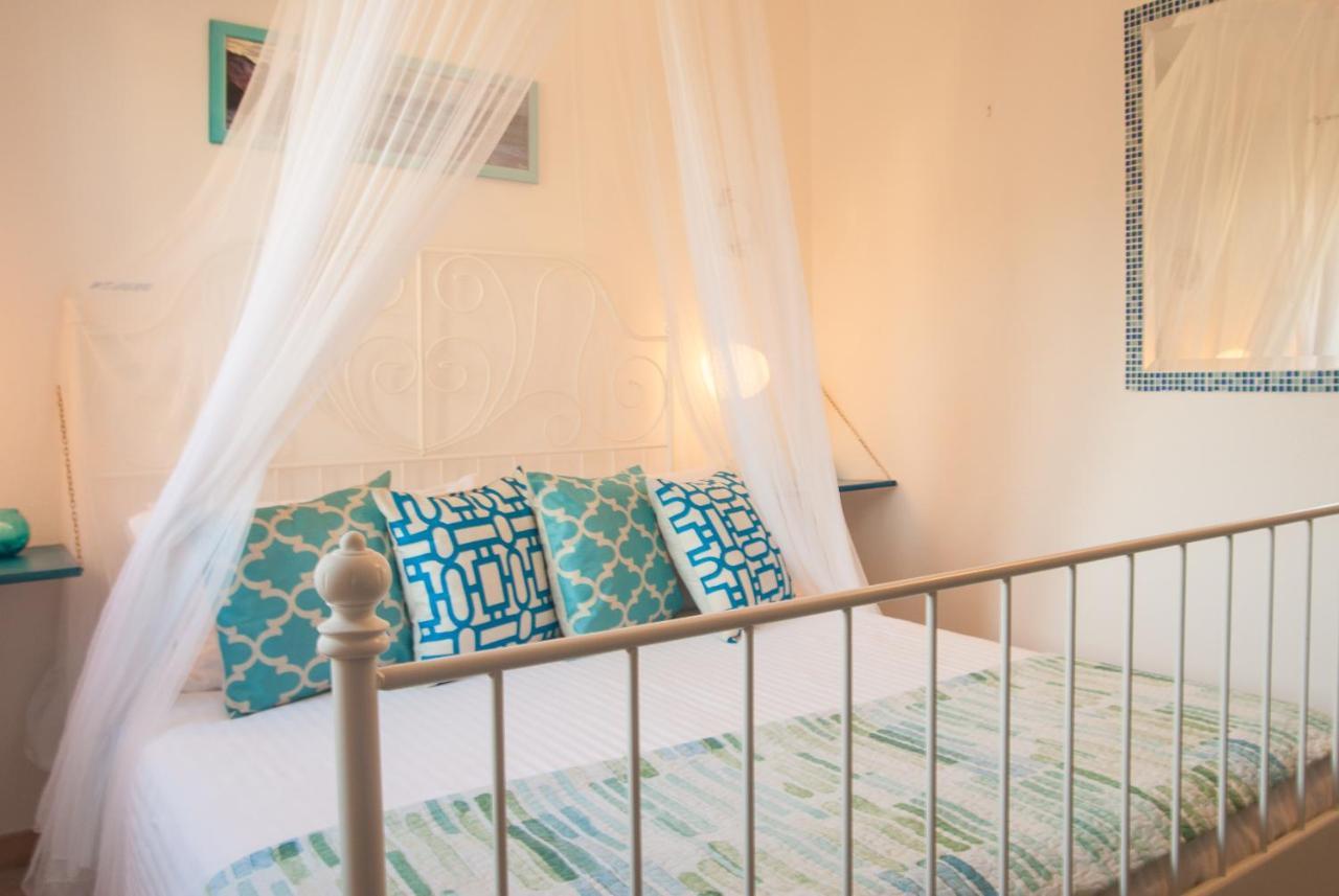 Casa Danilo Apartment San Teodoro  Ngoại thất bức ảnh