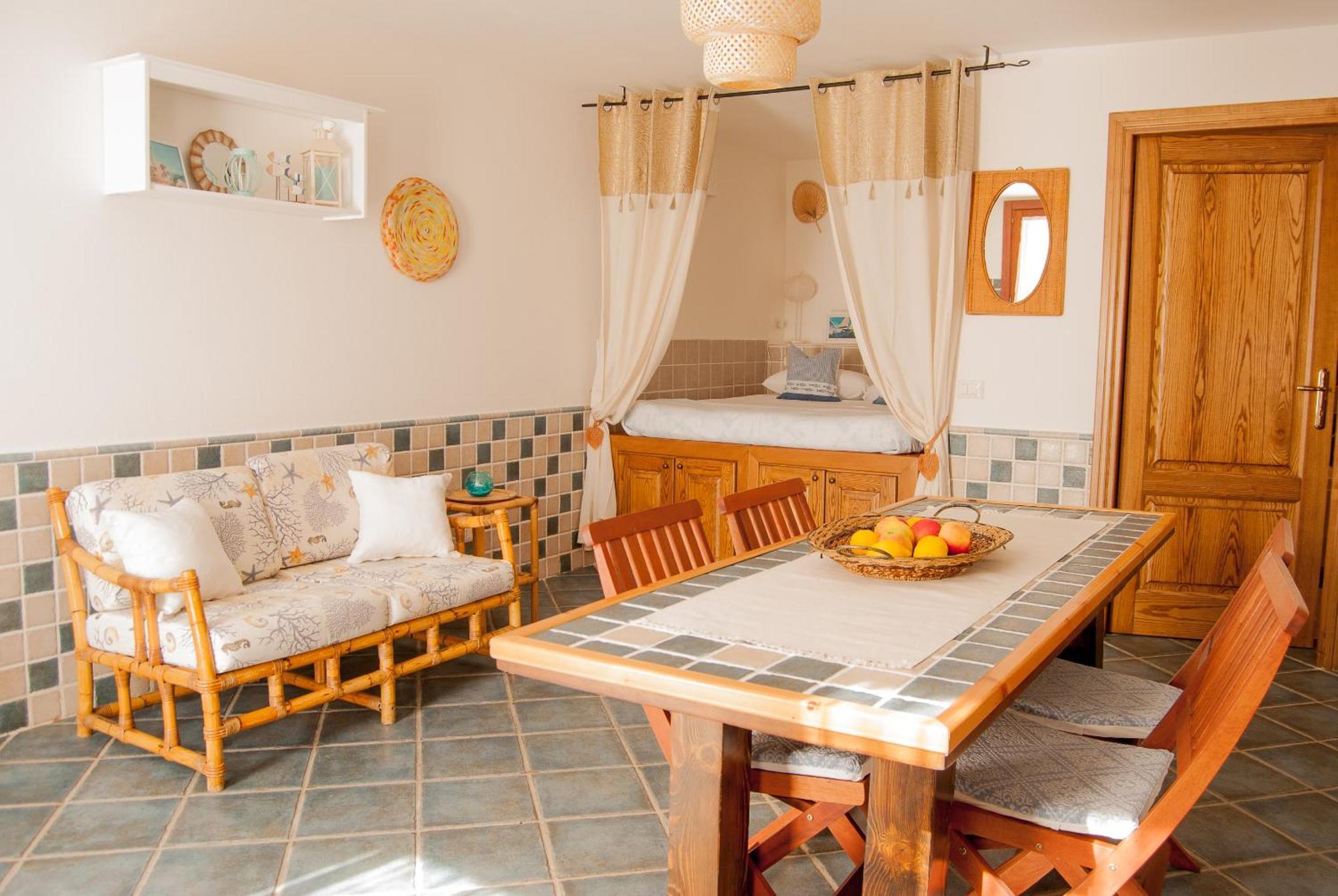 Casa Danilo Apartment San Teodoro  Ngoại thất bức ảnh