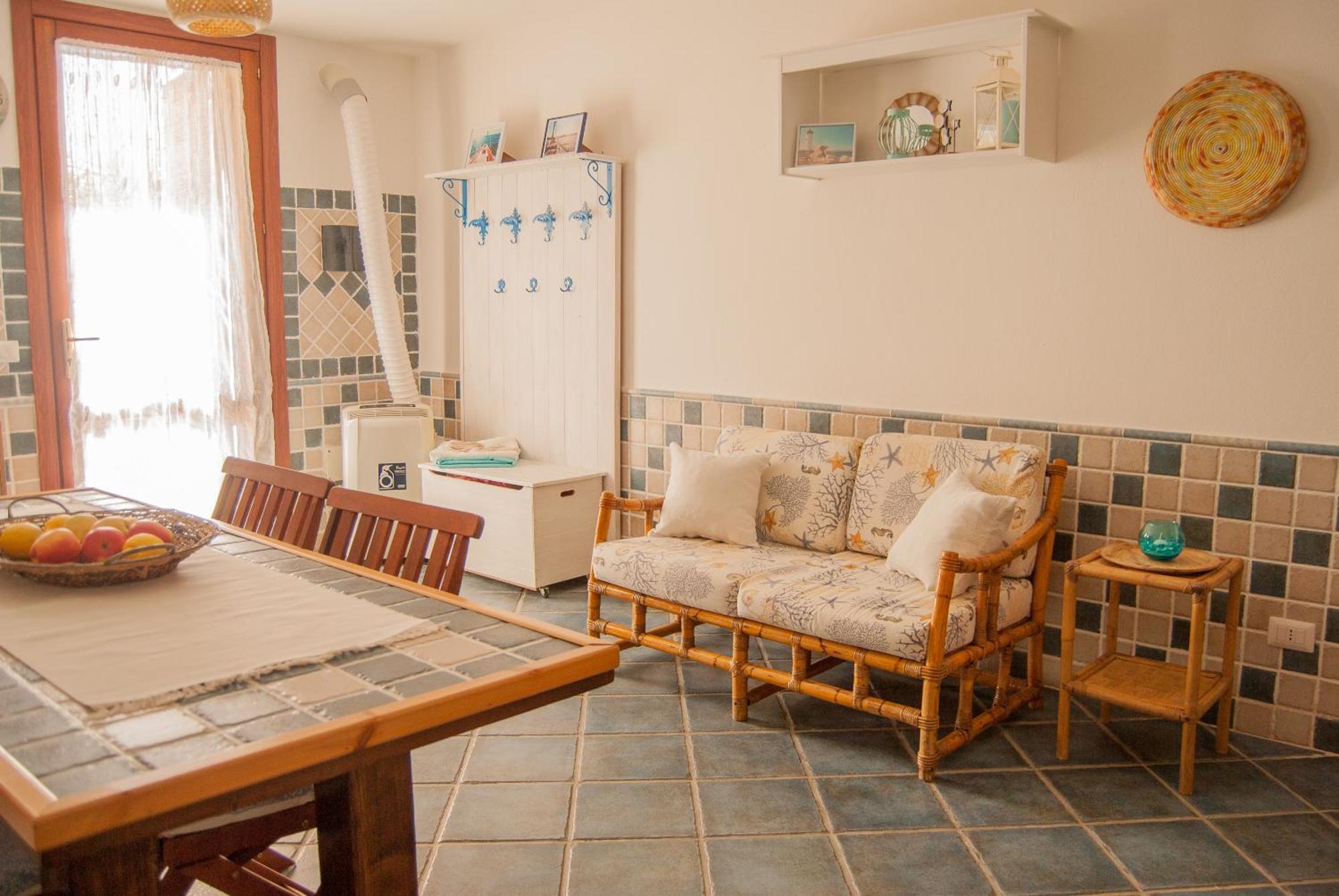 Casa Danilo Apartment San Teodoro  Ngoại thất bức ảnh